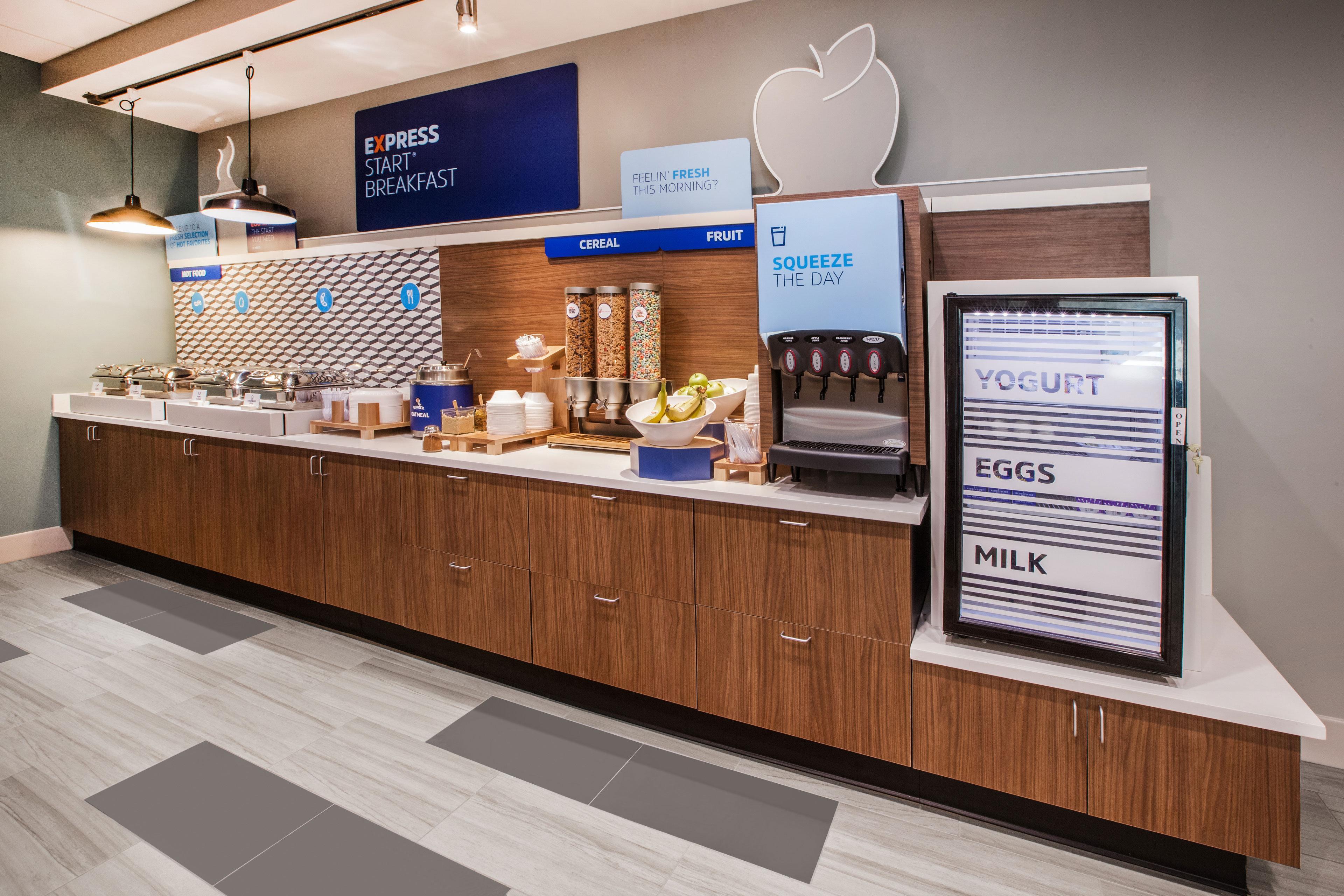 Holiday Inn Express & Suites Fond Du Lac By Ihg Zewnętrze zdjęcie