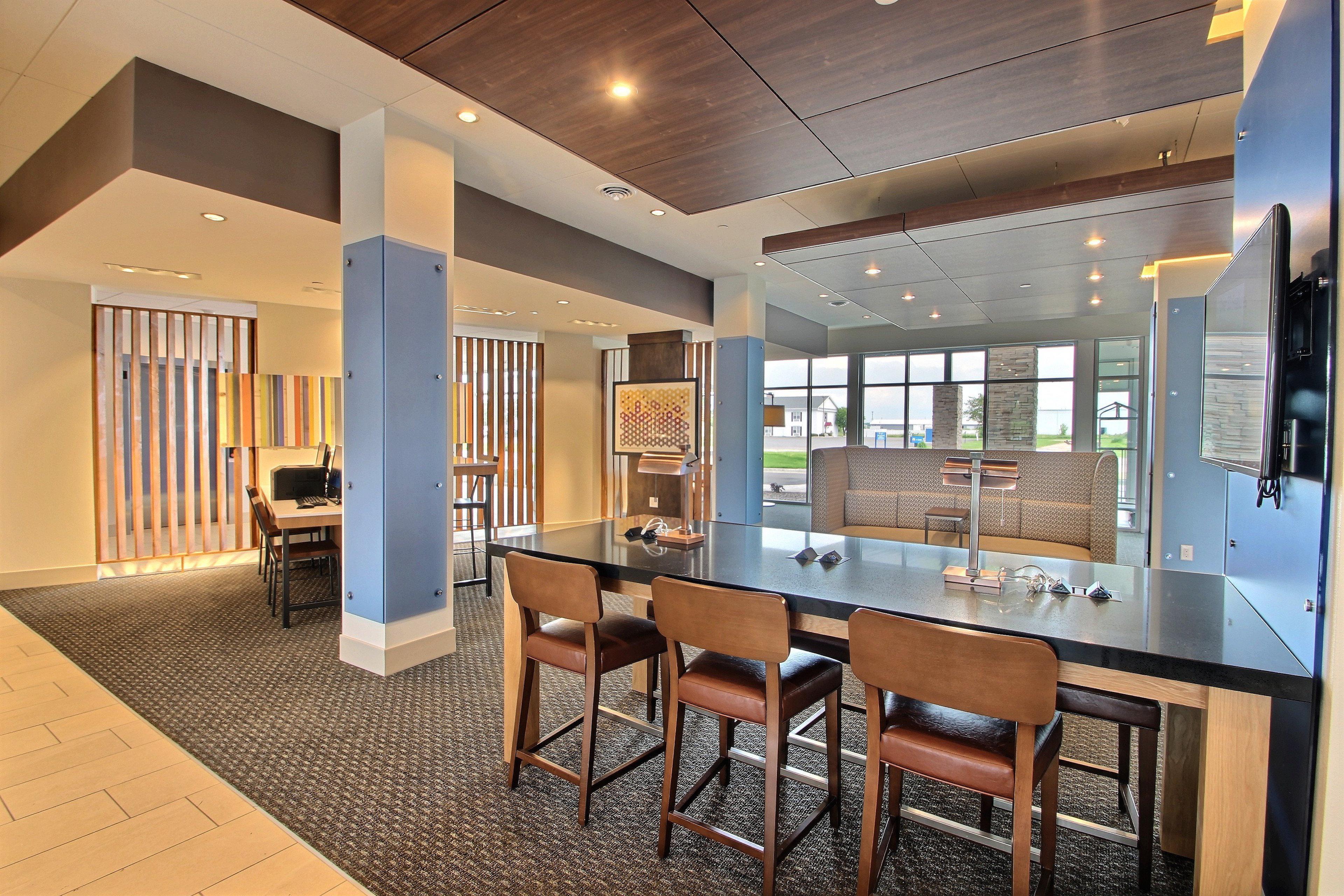 Holiday Inn Express & Suites Fond Du Lac By Ihg Zewnętrze zdjęcie